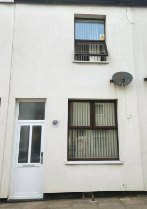 Immaculate 2-Bed House in Blackpool
